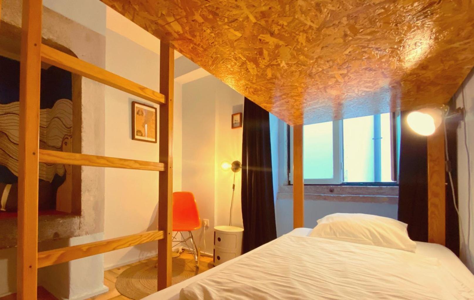 Goodnight Hostel Lisbon Exterior photo