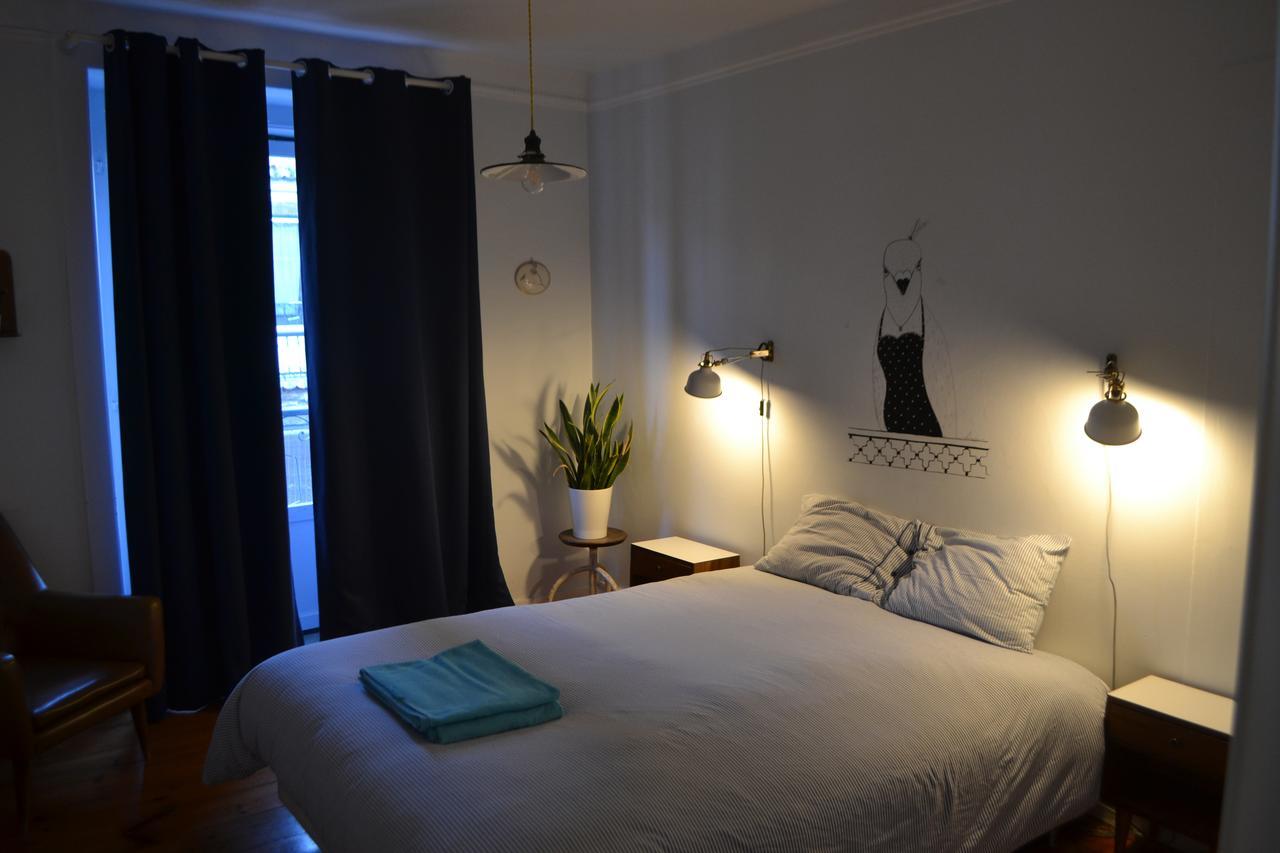 Goodnight Hostel Lisbon Exterior photo